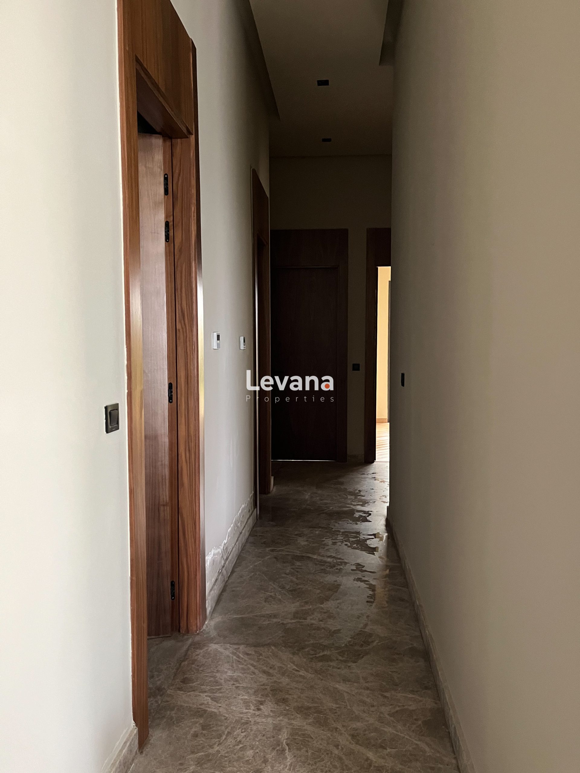 Appartement de luxe avec piscine et jardin